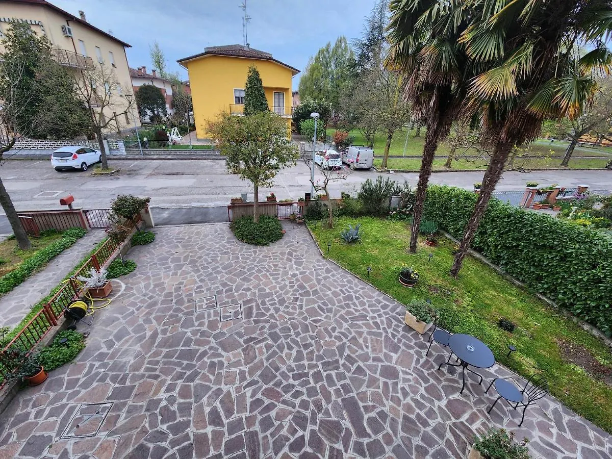 Gold B&B Ravarino Oda ve Kahvaltı