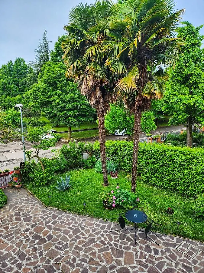 Gold B&B Ravarino Italy